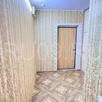 Продается 1-комнатная квартира, 50 м²