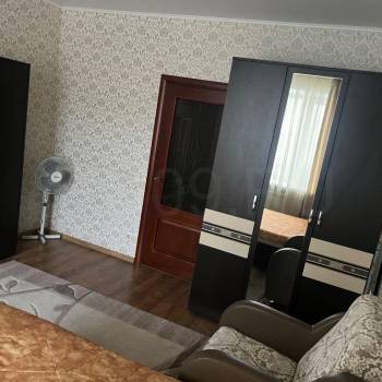 Сдается 1-комнатная квартира, 40 м²