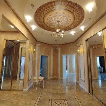 Продается Многокомнатная квартира, 205 м²