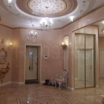 Продается Многокомнатная квартира, 205 м²