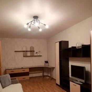 Сдается 1-комнатная квартира, 35,2 м²