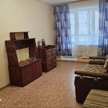 Сдается 1-комнатная квартира, 42 м²