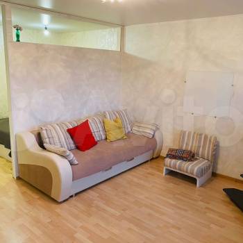 Сдается 1-комнатная квартира, 39 м²