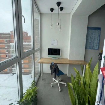 Продается 3-х комнатная квартира, 200 м²