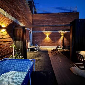 Продается 3-х комнатная квартира, 200 м²