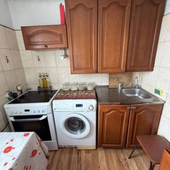 Продается Многокомнатная квартира, 57 м²