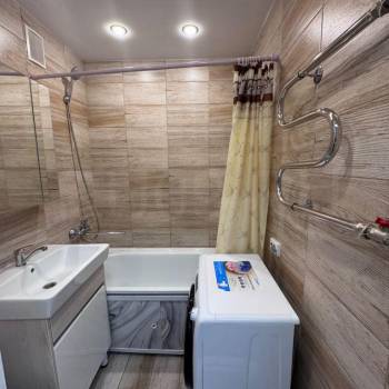 Сдается 2-х комнатная квартира, 42 м²