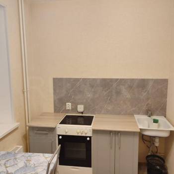 Сдается 1-комнатная квартира, 39 м²