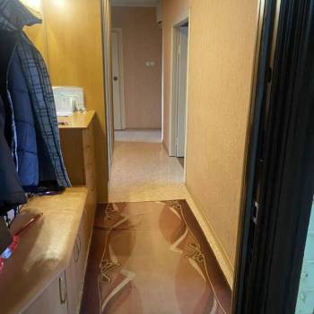 Продается 3-х комнатная квартира, 62 м²