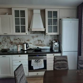 Продается 3-х комнатная квартира, 100 м²