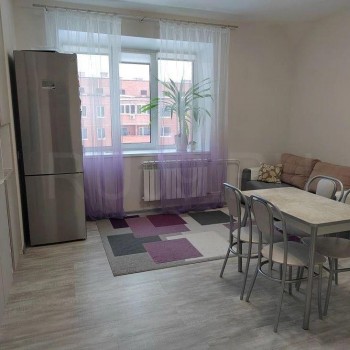Продается 3-х комнатная квартира, 85 м²