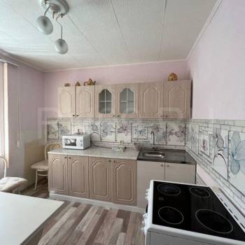 Сдается 2-х комнатная квартира, 65 м²