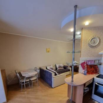 Продается 2-х комнатная квартира, 56 м²