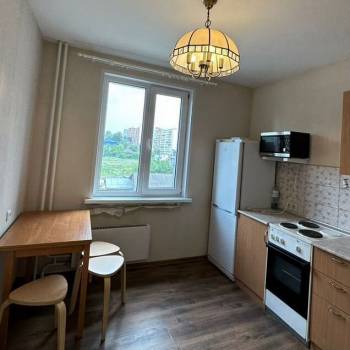 Сдается 1-комнатная квартира, 41 м²