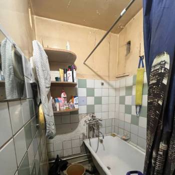 Продается Многокомнатная квартира, 60 м²