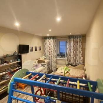 Продается 1-комнатная квартира, 52,4 м²