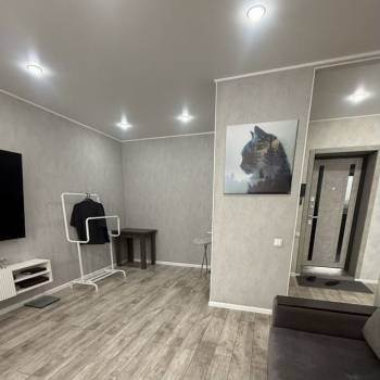 Продается 1-комнатная квартира, 32 м²