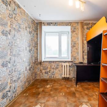 Продается Многокомнатная квартира, 76,7 м²