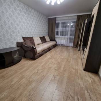 Сдается 2-х комнатная квартира, 60 м²