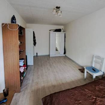 Продается 1-комнатная квартира, 37 м²