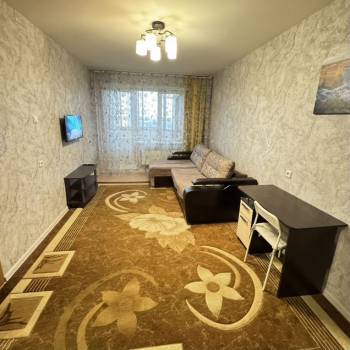 Сдается 1-комнатная квартира, 40 м²