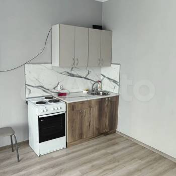 Сдается 1-комнатная квартира, 39 м²