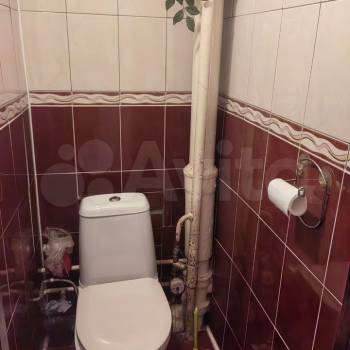 Продается Многокомнатная квартира, 77 м²