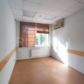 Сдается Нежилое помещение, 120 м²