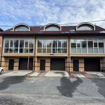 Продается Дом, 205 м²