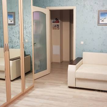 Продается 2-х комнатная квартира, 42 м²