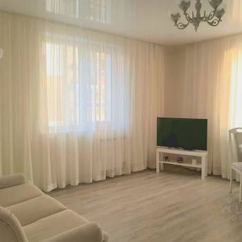 Продается 2-х комнатная квартира, 42 м²