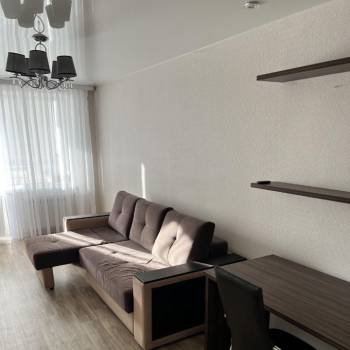 Сдается 1-комнатная квартира, 50 м²