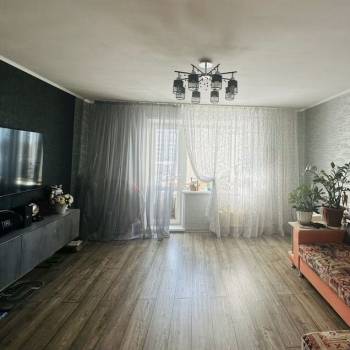 Продается 3-х комнатная квартира, 64 м²