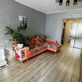 Продается 3-х комнатная квартира, 64 м²