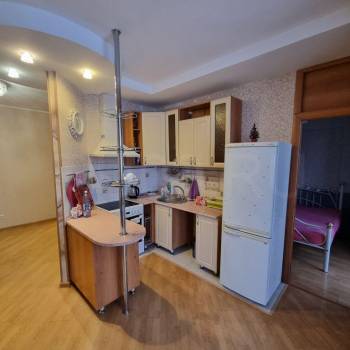 Продается 2-х комнатная квартира, 56 м²