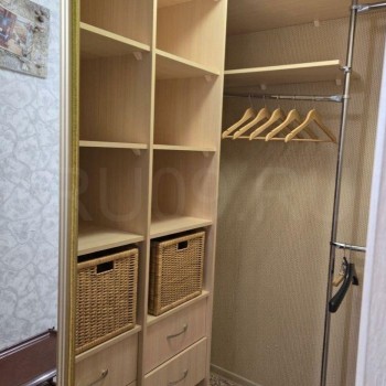Продается 1-комнатная квартира, 30 м²