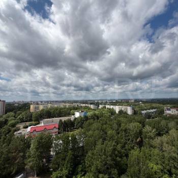 Продается 1-комнатная квартира, 40 м²