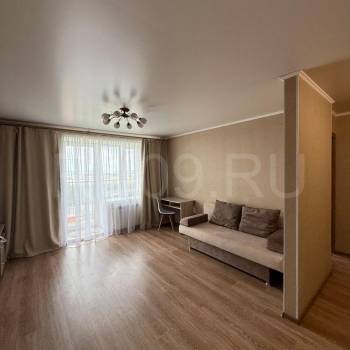 Продается 1-комнатная квартира, 40 м²