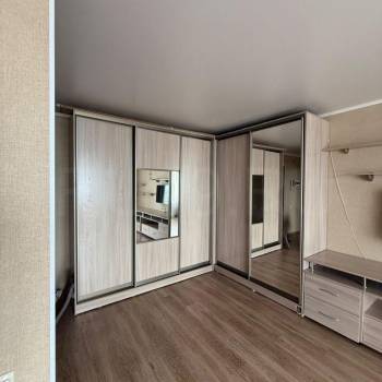Продается 1-комнатная квартира, 40 м²