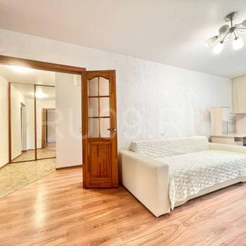 Сдается 1-комнатная квартира, 42 м²