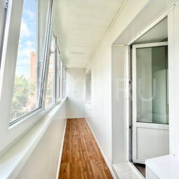 Сдается 1-комнатная квартира, 42 м²