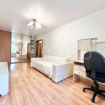 Сдается 1-комнатная квартира, 42 м²