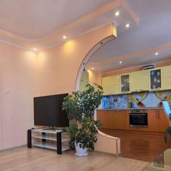 Продается 3-х комнатная квартира, 72 м²