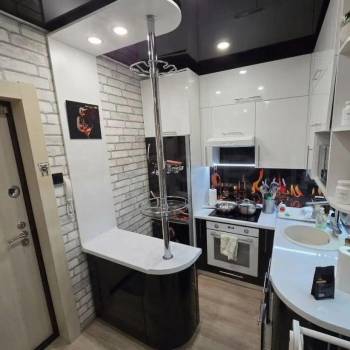 Продается 1-комнатная квартира, 39 м²