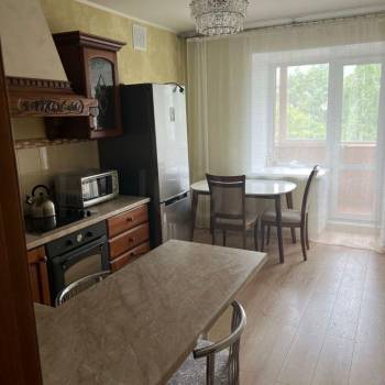 Продается 2-х комнатная квартира, 67 м²