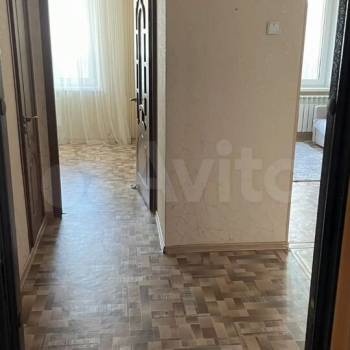 Продается 1-комнатная квартира, 36 м²