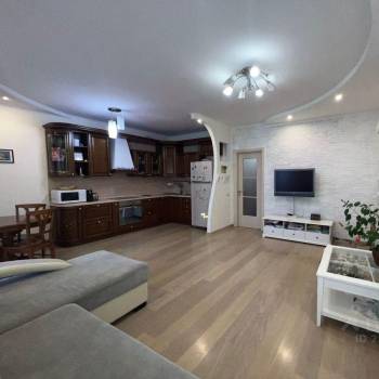 Сдается Многокомнатная квартира, 98,1 м²