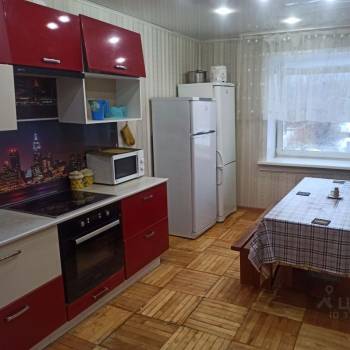 Сдается Многокомнатная квартира, 80 м²