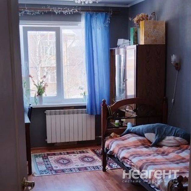 Продам 3-х комн. квартиру, Лагерный сад, ул. Учебная