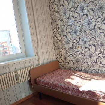 Продается Многокомнатная квартира, 72 м²